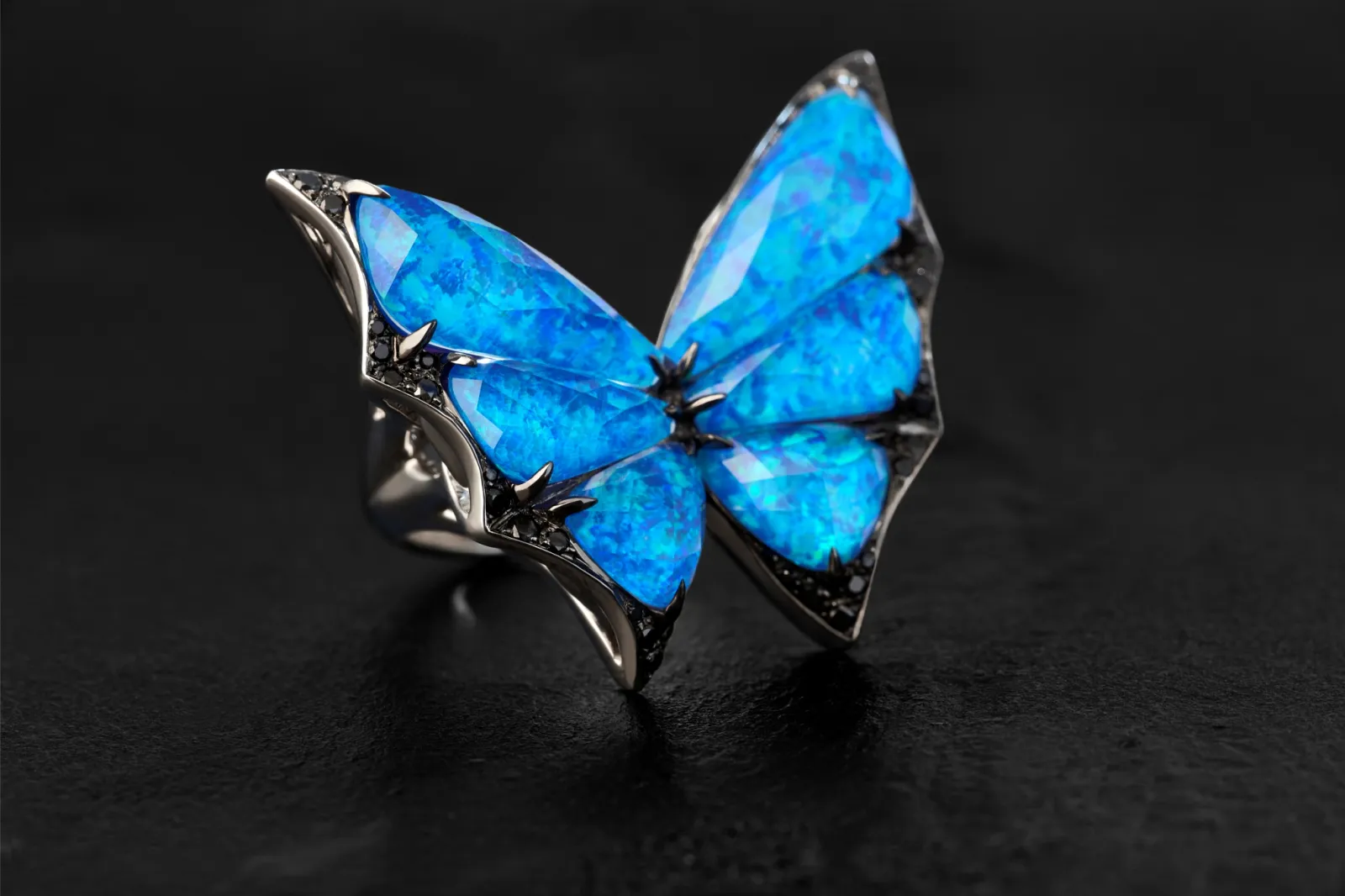 Stephen Webster: бунтарство и роскошь